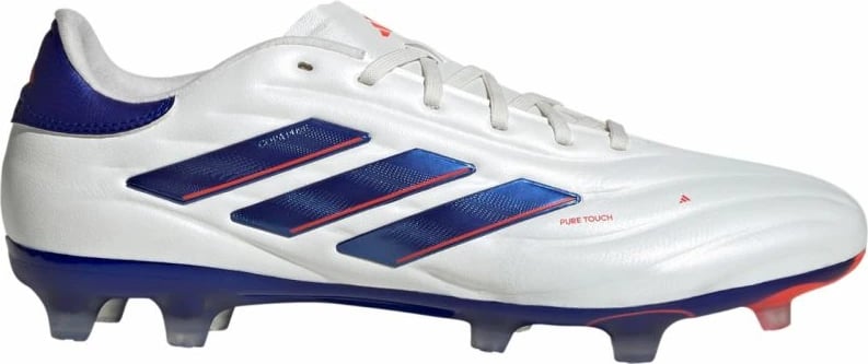 Atlete futbolli adidas për meshkuj, të bardha
