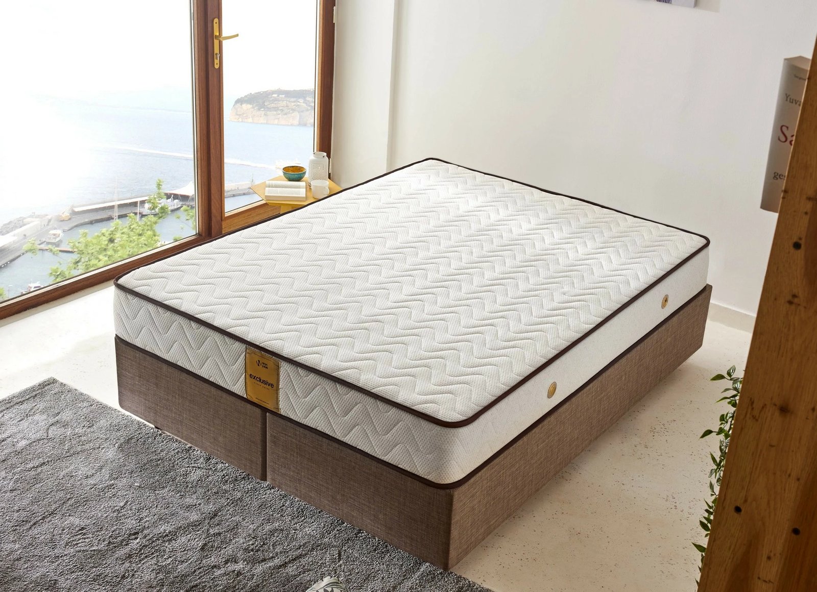 Dyshek luksoz memory foam Visco Exclusive, Skye Decor, 200x200 cm, i butë, ngjyrë e bardhë dhe kafe