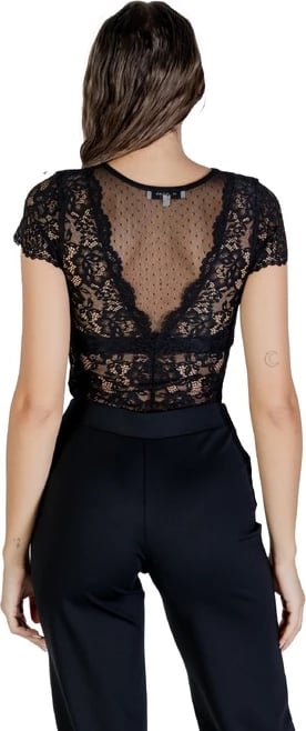 Bluzë Morgan De Toi femra, e zezë