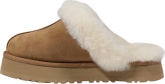 Papuqe femra Ugg, beige