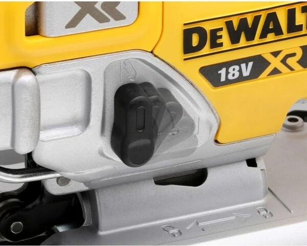 Sharrë elektrike DeWALT DCS334NT-XJ, 3200 spm, 2.1 kg, Verdhë Sharrë elektrike DeWALT DCS334NT-XJ, 3200 spm, 2.1 kg, Verdhë