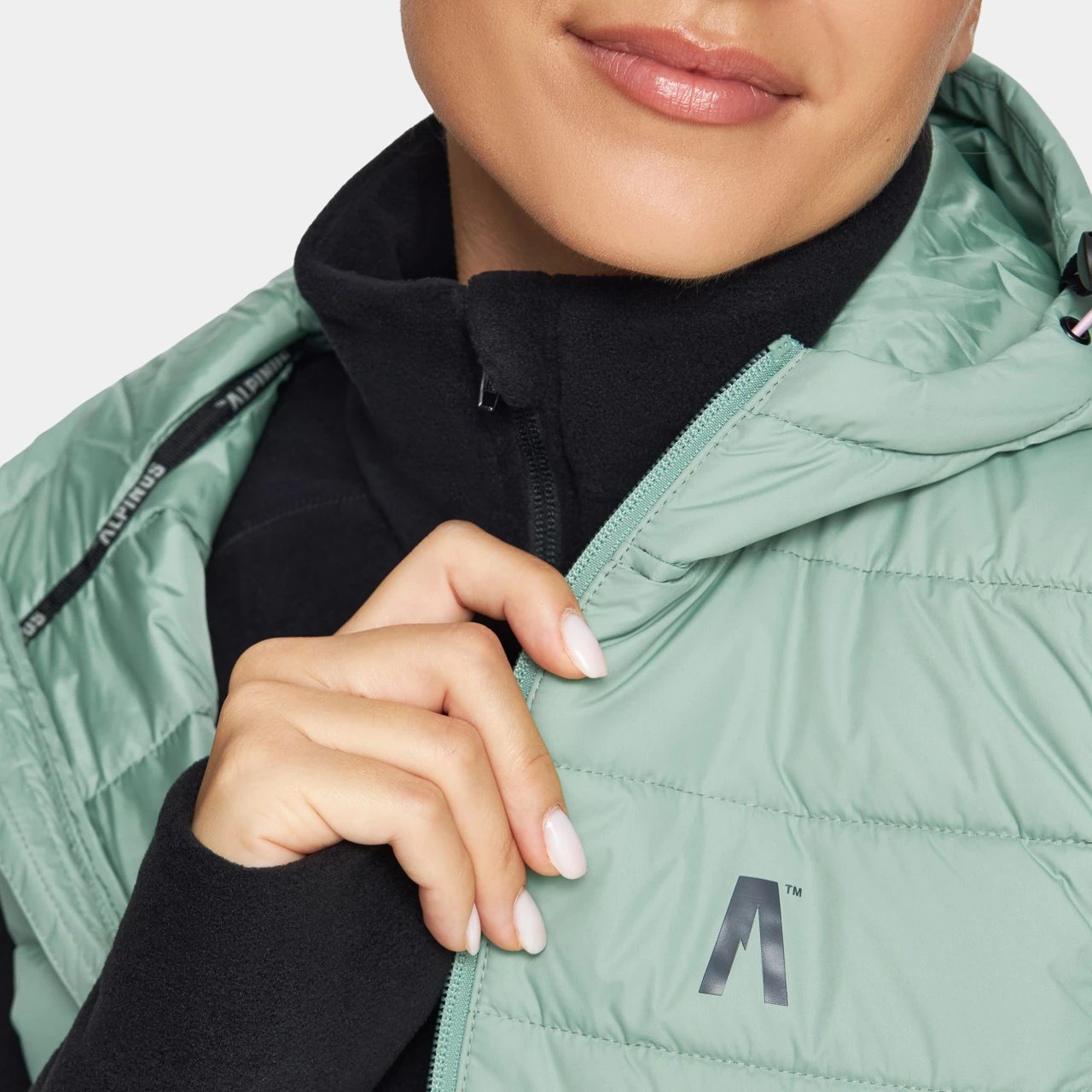 Jelek për femra Alpinus, mint