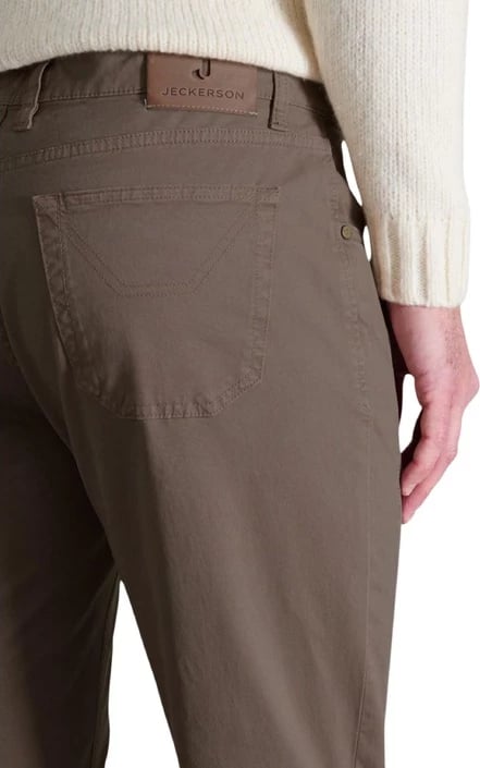 Pantallona Jeckerson meshkuj, kafe