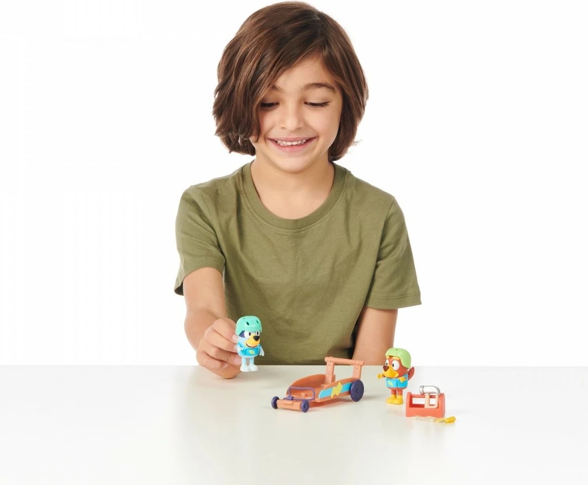 Set figurina Bluey Tm Toys BLU17357 me gokart, për fëmijë, shumëngjyrëshe