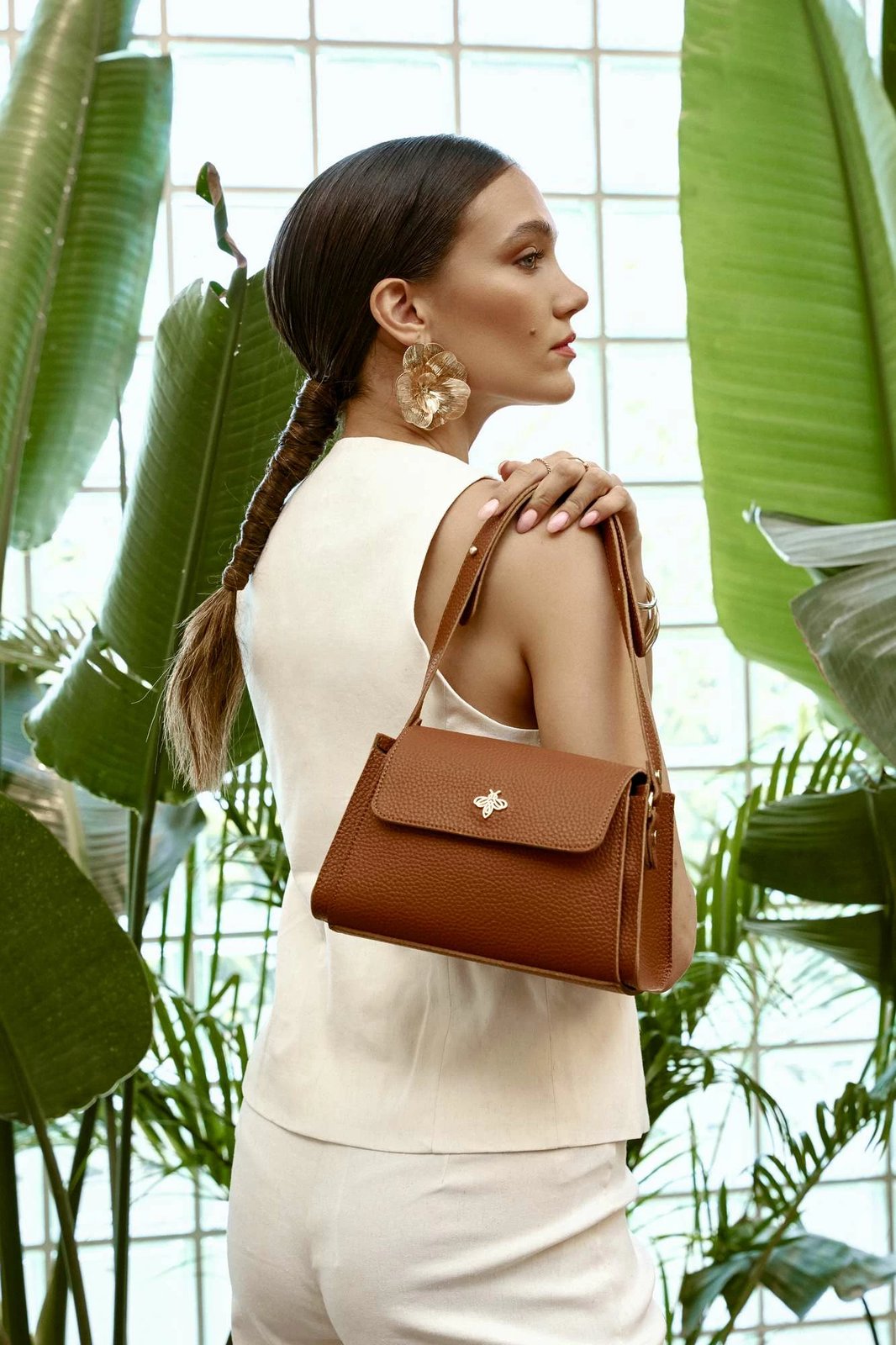 Çantë krahu Lucky Bees, Diana, ngjyrë kafe e hapur