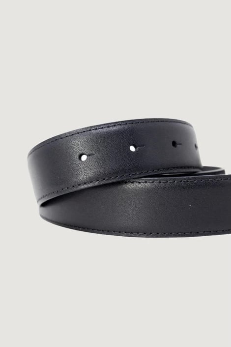 Rrip femra Pinko, i zi