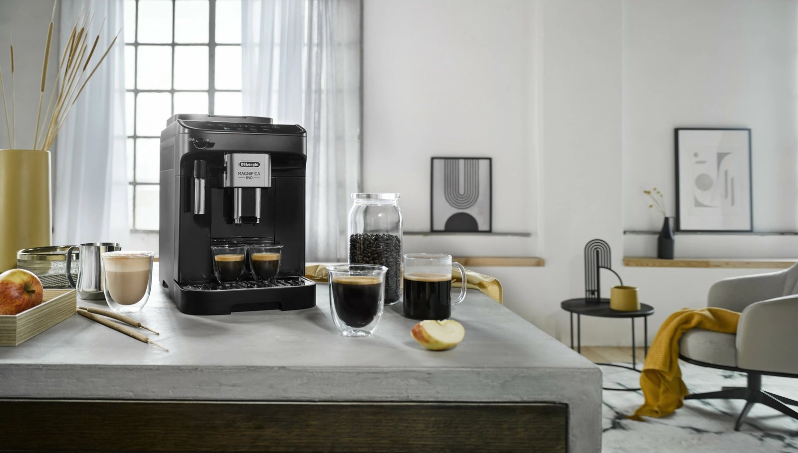 Aparat kafeje DeLonghi Magnifica ECAM 290.21.B, automatik, i zi