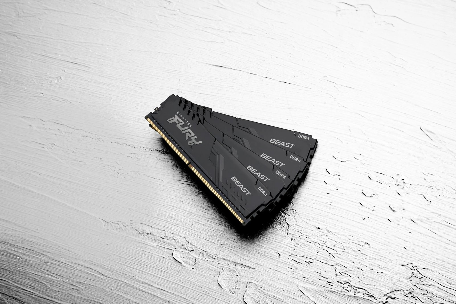 RAM Memorje Kingston FURY Beast 32GB (2 x 16GB) DDR4 3200MT/s CL16, e zezë