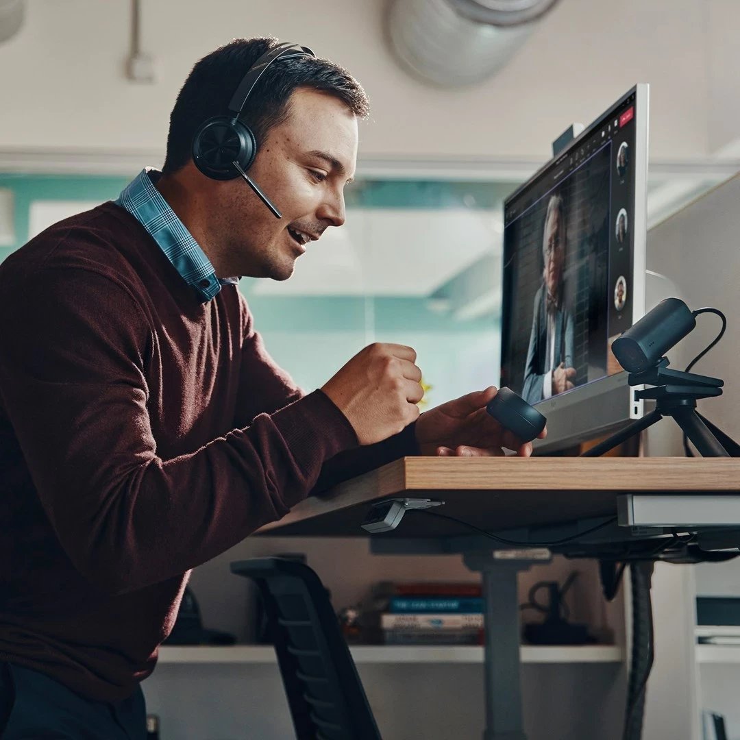 Kufje POLY Voyager Focus 2, Microsoft Teams Certified, USB-C, Wireless, e zezë