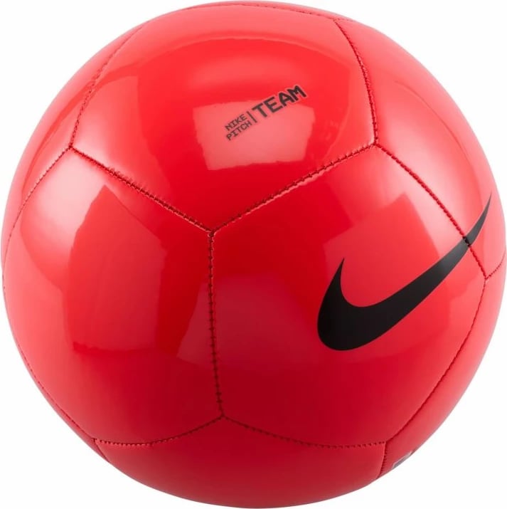Top futbolli Nike, i kuq