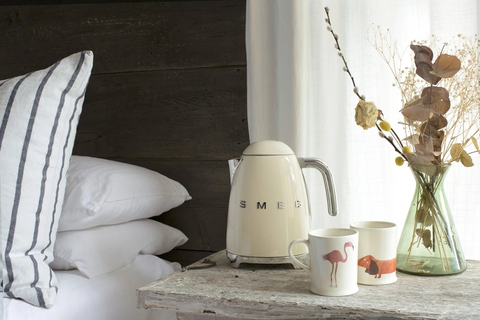 Çajnik SMEG 50's Style KLF03CREU, Krem