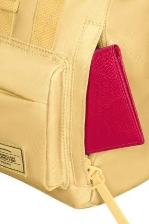 Çantë shpine American Tourister Urban Groove City Mini, 17L, e verdhë pastel