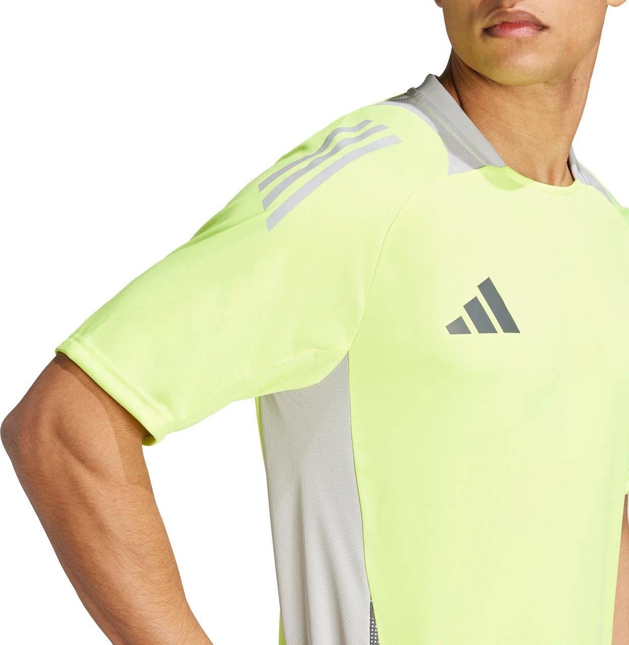 Maicë për meshkuj adidas, e gjelbër