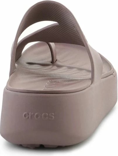 Sandale platformë Crocs për femra, kafe