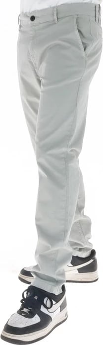 Pantallona për meshkuj Lyle & Scott