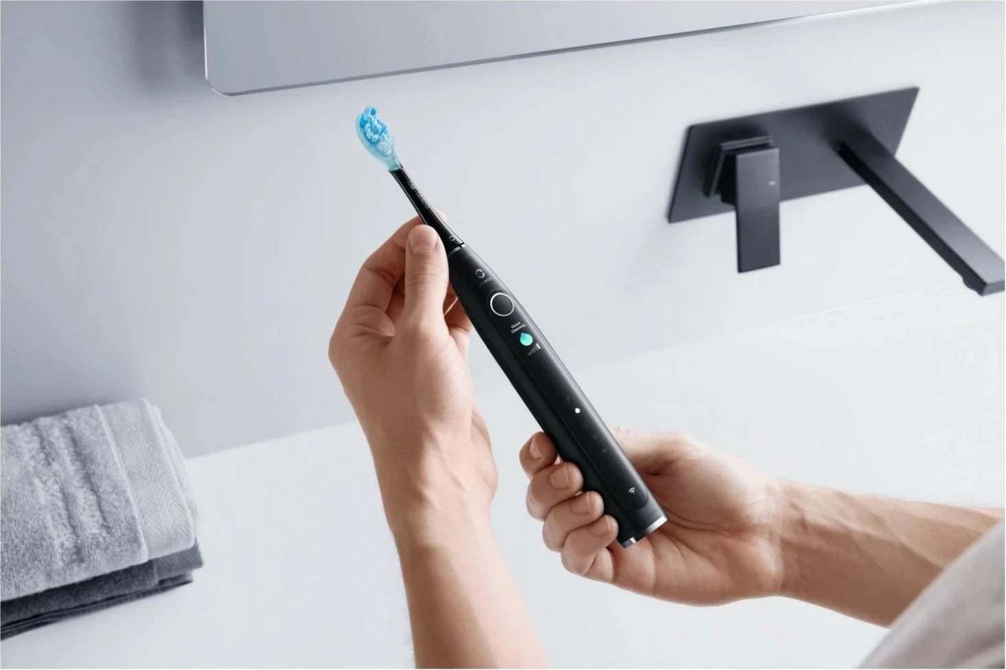 Furçë dhëmbësh sonike Oclean X Pro 20, 4 mënyra pune, 84000 rrotullime, e zezë