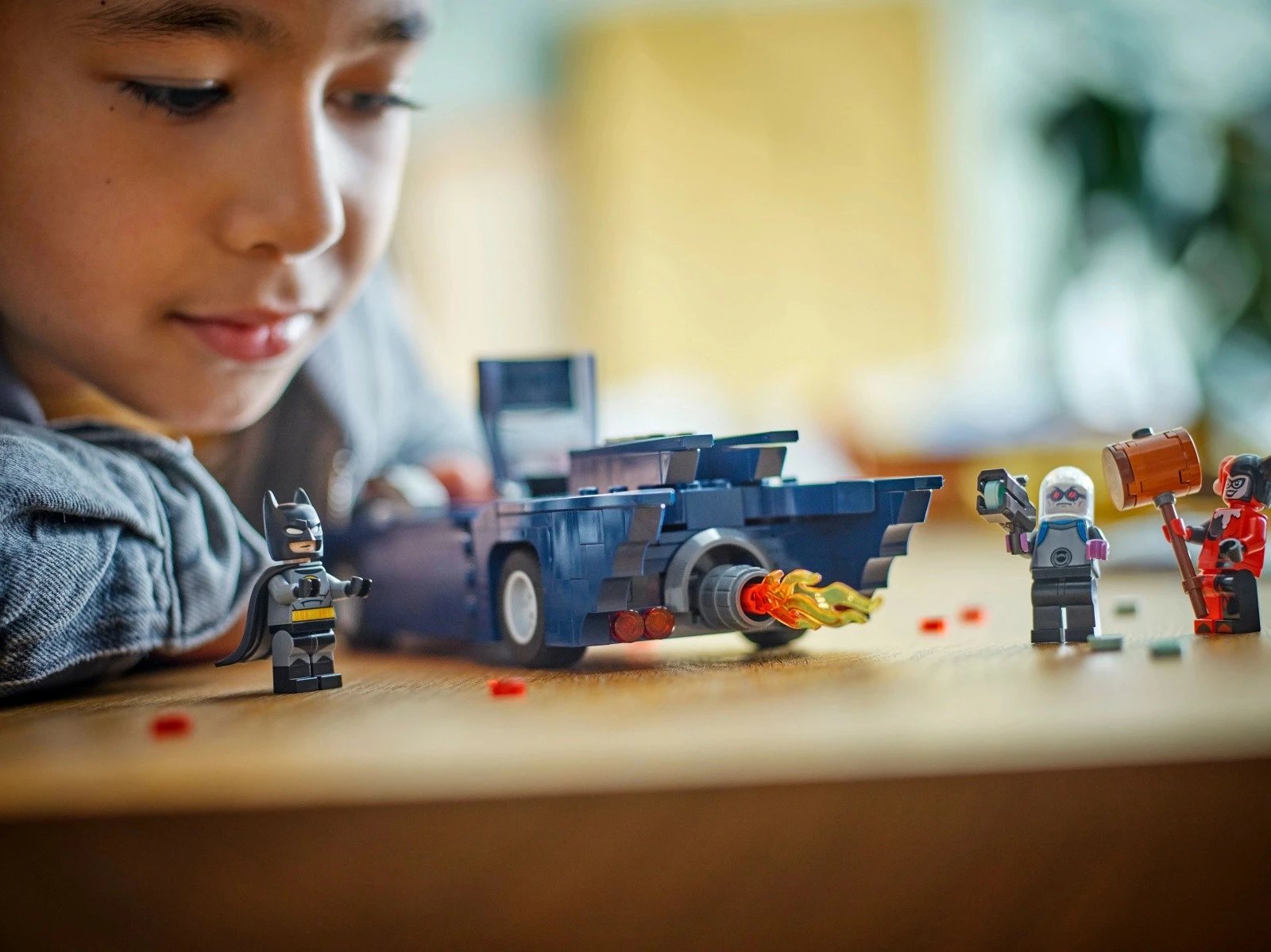 Set lodrash LEGO Super Heroes Batman me Batmobile 76274, 435 pjesë, për fëmijë, Blu