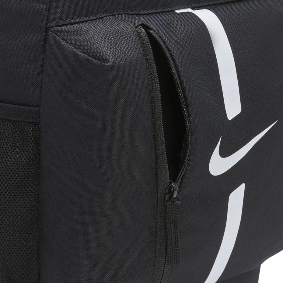 Çantë shpine Nike për meshkuj, e zezë