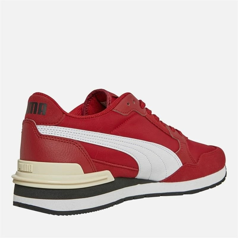 Atlete femra Puma, të kuqe
