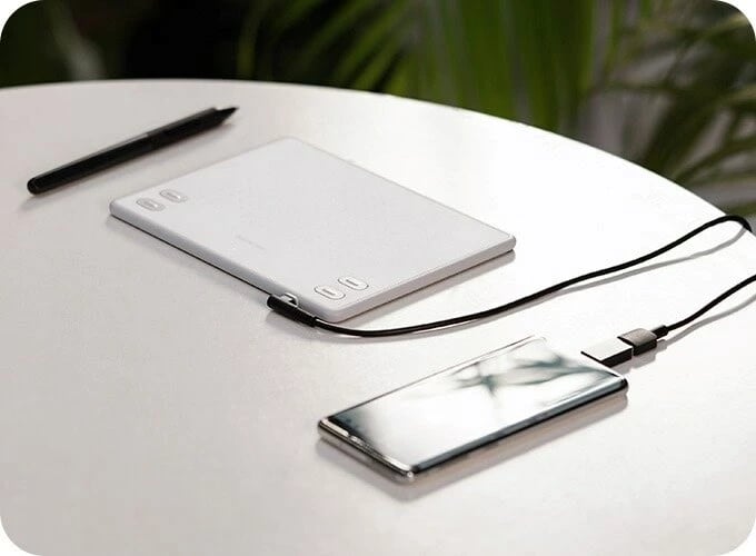 Tablet grafike Huion RTE 100, Wireless, USB Type-C, Bardhë