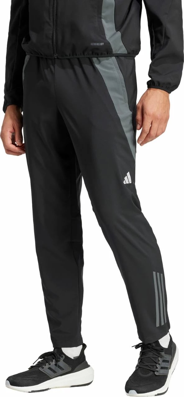 Pantallona sportive për meshkuj adidas, të zeza