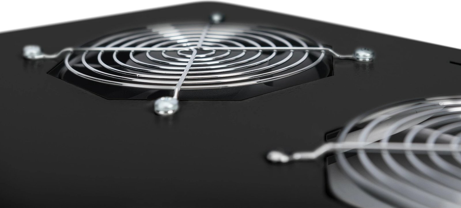 Njësi ftohëse tavanore Digitus për kabinet server Unique, 4 ventilatorë, e zezë