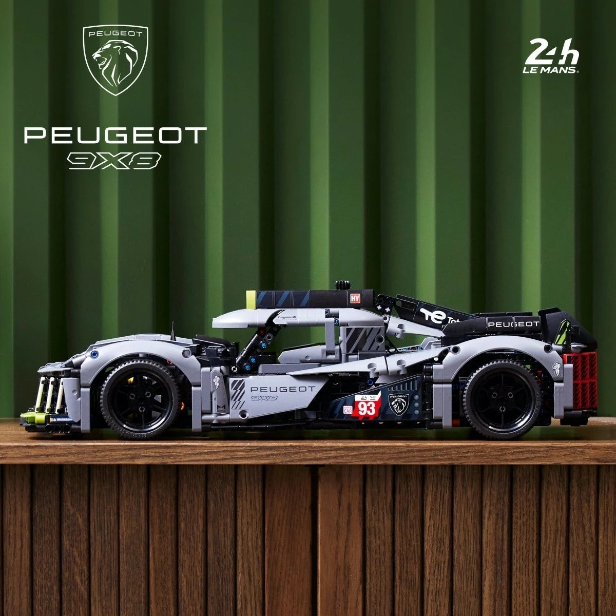 Set ndërtimi LEGO Technic PEUGEOT 9X8 24H Le Mans Hybrid Hypercar 42156, 1775 pjesë, për të rritur, Gri