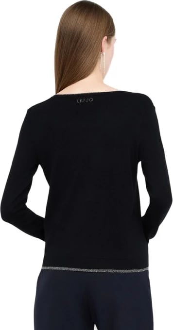 Xhemper Liu Jo femra e zezë