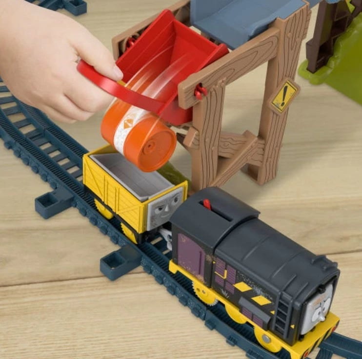 Set lodër hekurudhor Fisher Price Thomas & Friends JBW20, me lokomotivë Diesel, shumëngjyrësh