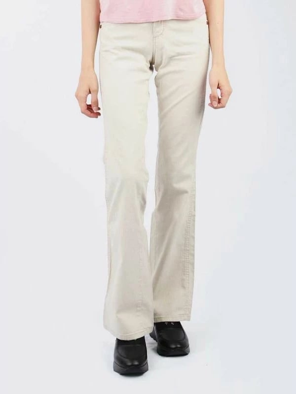 Pantallona femra Wrangler