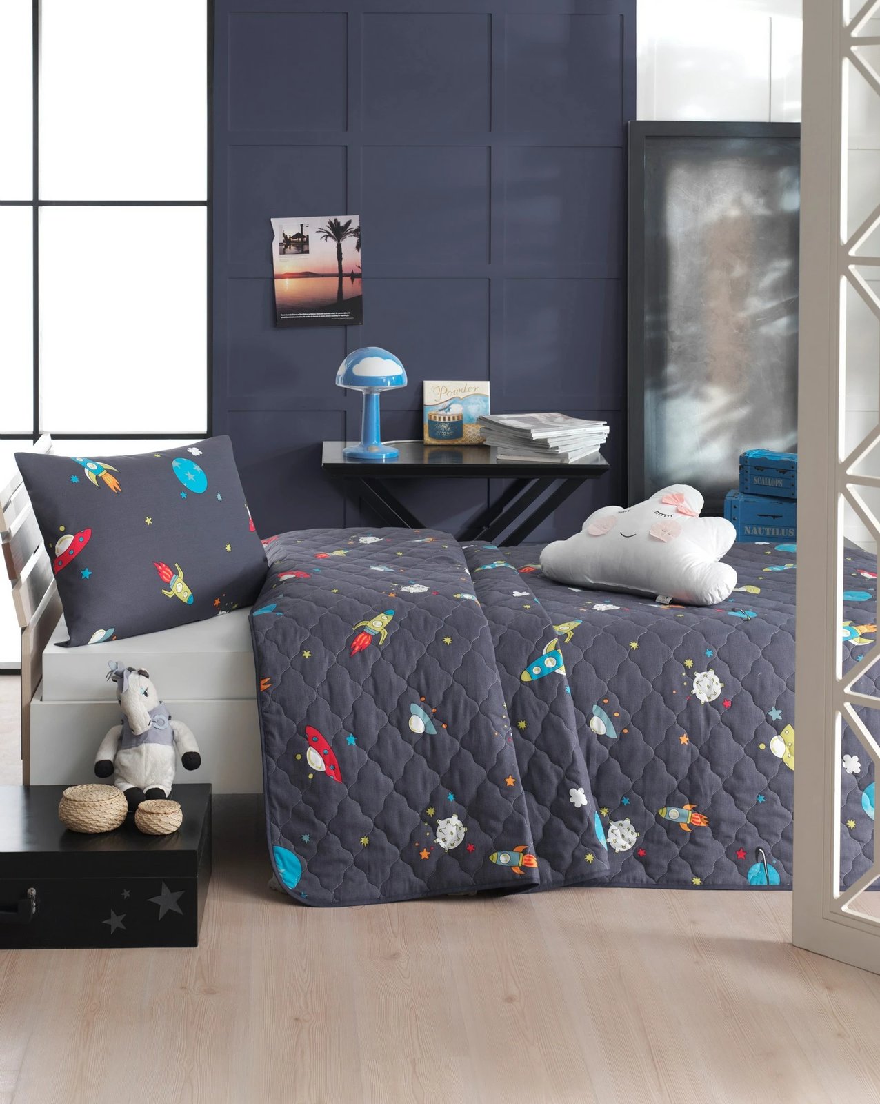 Përparëse krevati teke L'essentiel, Uzay, ngjyrë kaltër e errët