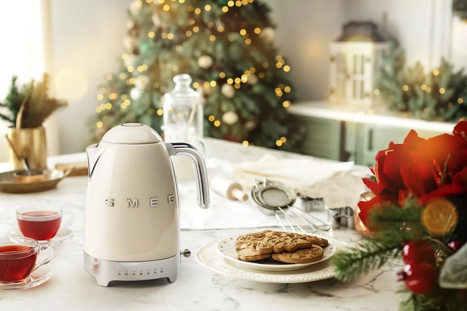 Çajnik SMEG 50's Style KLF03CREU, Krem