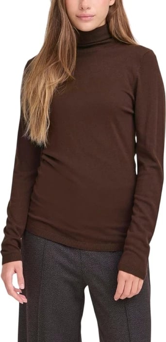 Xhemper femra Ichi, kafe