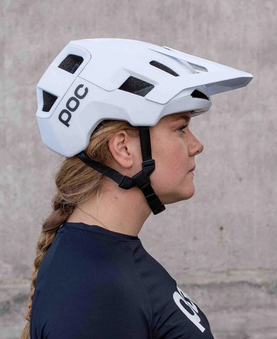 Helmetë POC Kortal për të rritur, e bardhë
