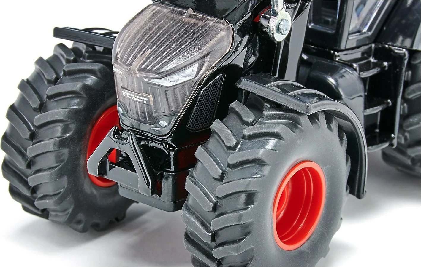 Traktor model Siku 1990, plastikë, i kuq
