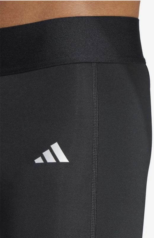 Shorce adidas për meshkuj, të zeza Shorce adidas për meshkuj, të zeza