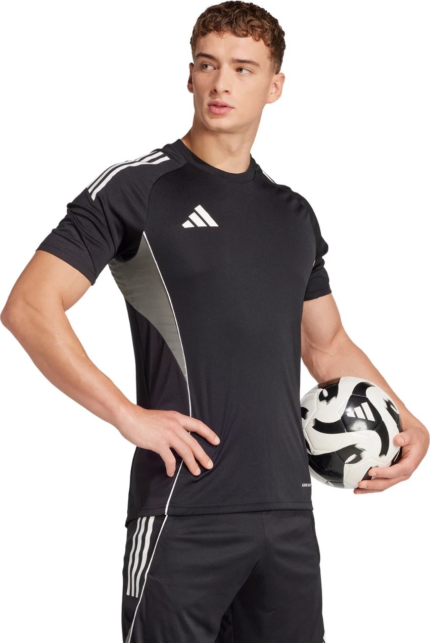 Maicë për meshkuj adidas, e zezë