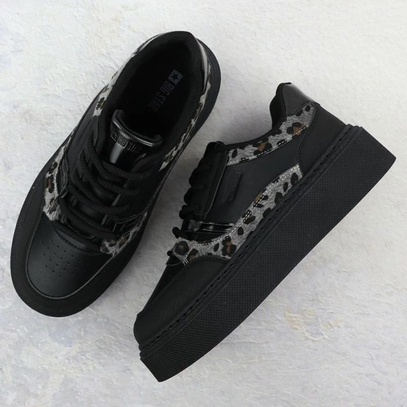 Atlete platforme për femra Big Star, të zeza