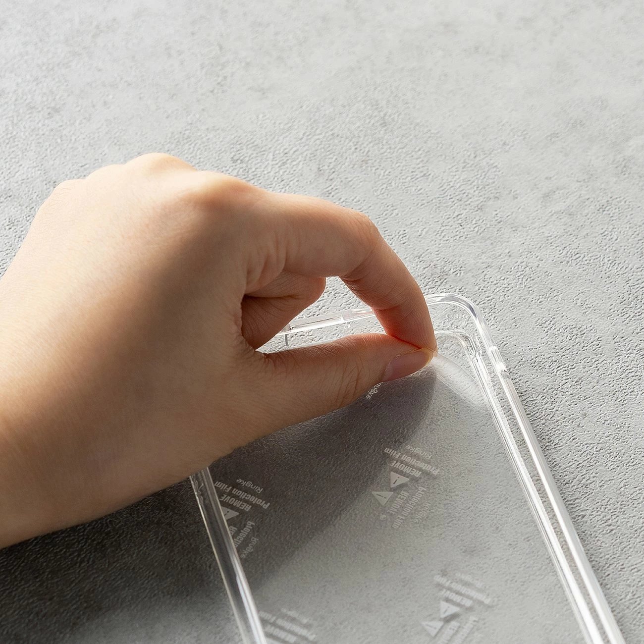 Mbështjellës Ringke Fusion Design për iPhone 14 Plus, transparent me lule