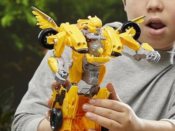 Lodër aksioni Hasbro Transformers Bumblebee, plastikë, elektronike, e verdhë