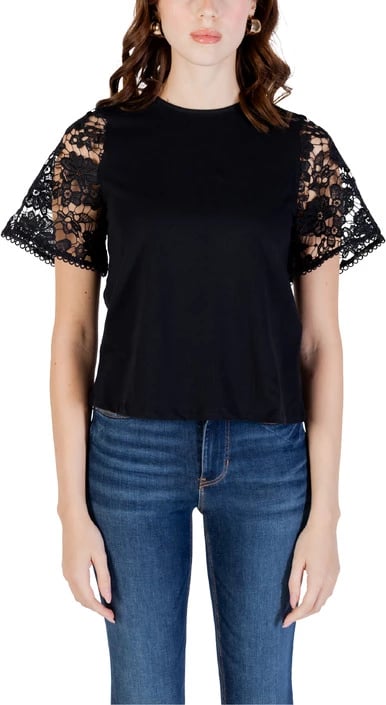 Maicë Vero Moda femra e zezë
