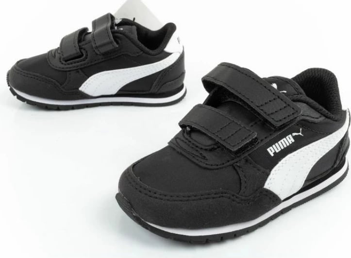 Atlete për fëmijë Puma, të zeza