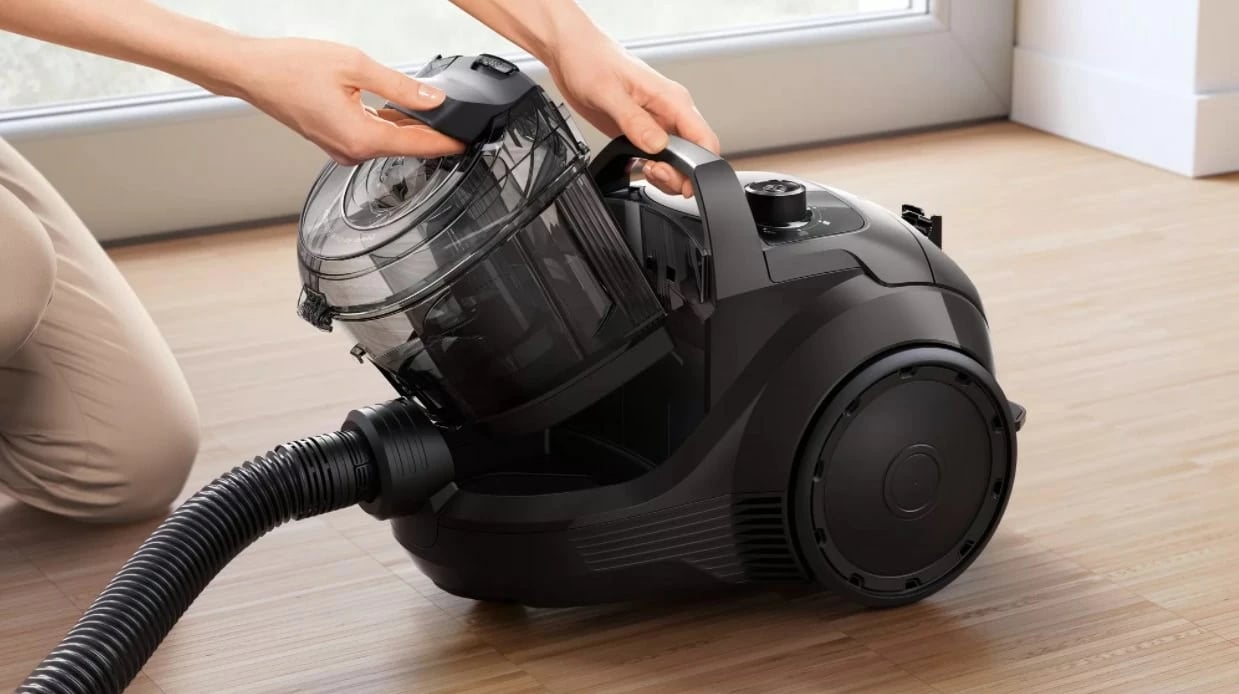 Fshesë me korrent Bosch BGC21X300, 550W, e zezë 