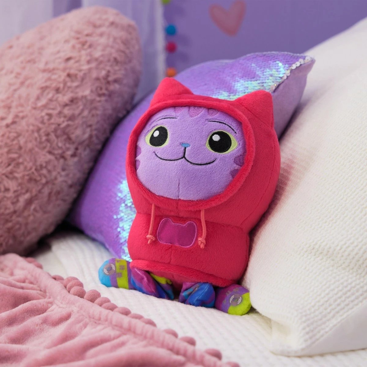 Lodër pelushi Gabby's Dollhouse Spin Master Daniel James DJ Catnip, 25 cm, shumëngjyrëshe