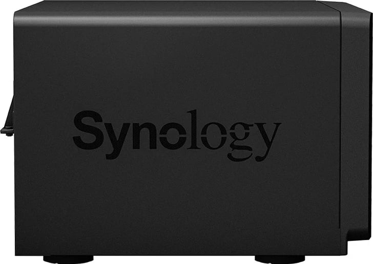 NAS Synology DS1621+, AMD Ryzen, 4GB RAM
