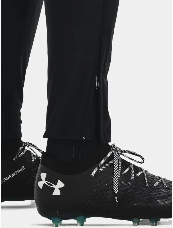 Trenerka për meshkuj Under Armour, e zezë