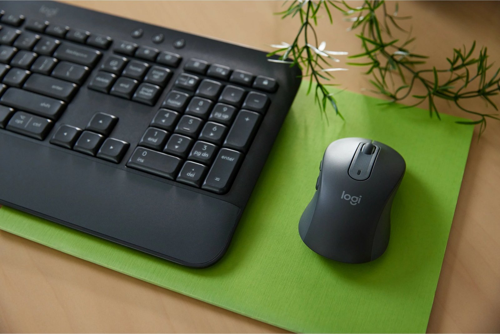 Kombo maus dhe tastierë Logitech Signature MK650, Wireless, Bluetooth, QWERTY, Grafit