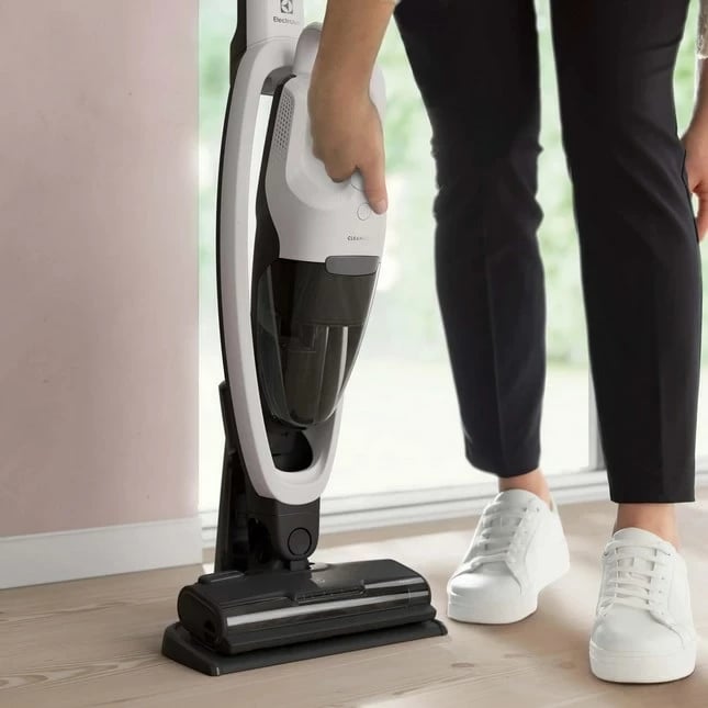 Fshesë Electrolux ES52CB18SH, me bateri, e bardhë
