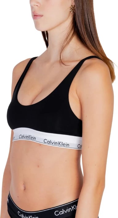 Intimo Calvin Klein, femra, e zezë
