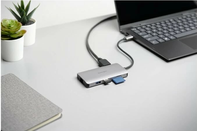 Hub USB-C Kensington UH1400p, 85W, i zi, argjendtë